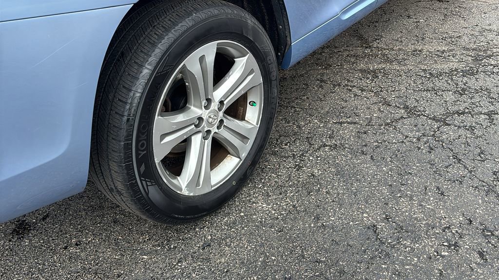 Used 2009 Toyota Highlander Sport image 8