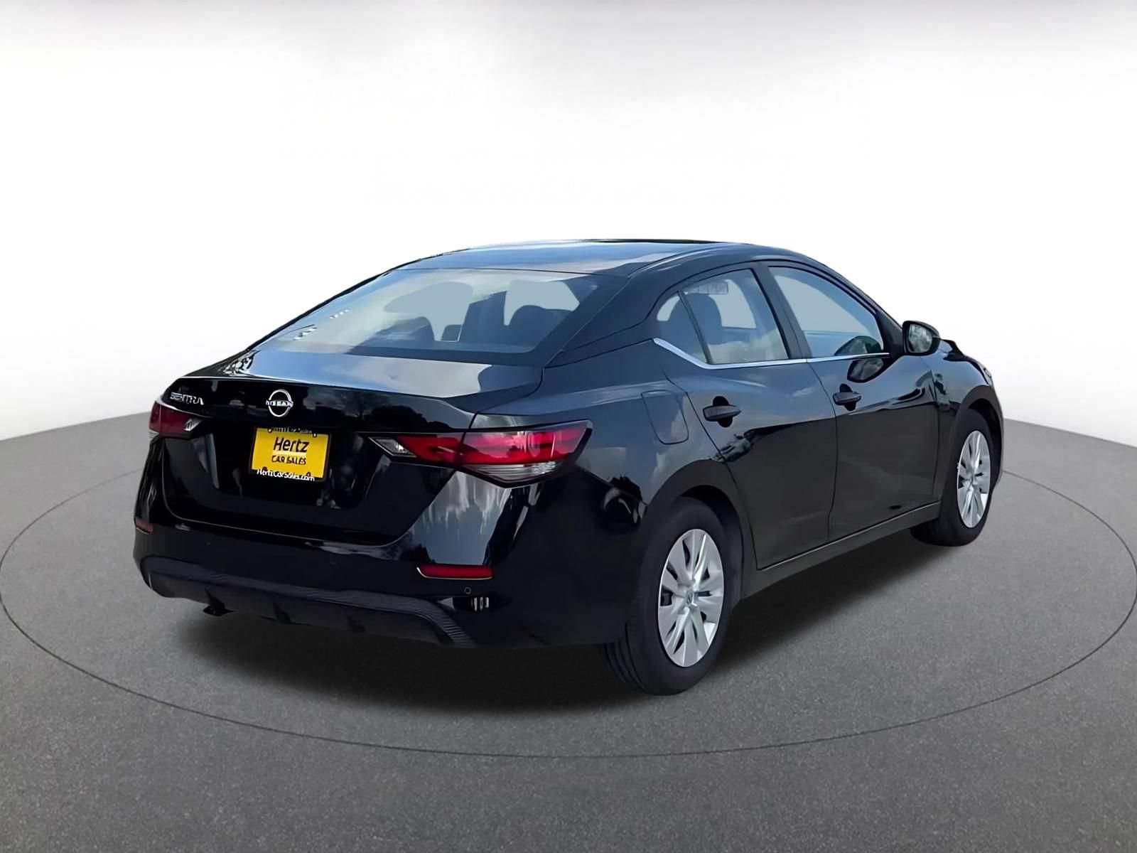 Used 2025 Nissan Sentra S FWD image 14