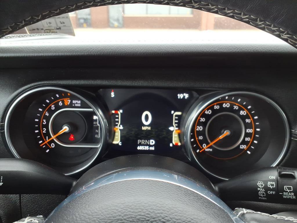 Used 2018 Jeep Wrangler Unlimited Sahara image 23