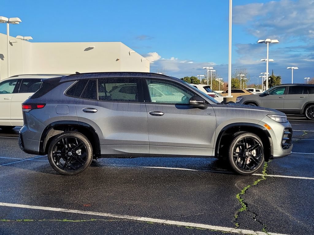 New 2026 Volkswagen Tiguan SE R-Line AWD/4WD image 4