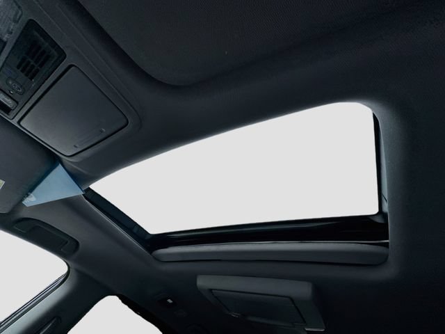 Certified 2023 Honda Odyssey Touring image 27