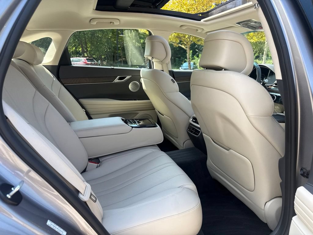 Used 2023 Genesis G80 2.5T w/ Advanced Package RWD image 32