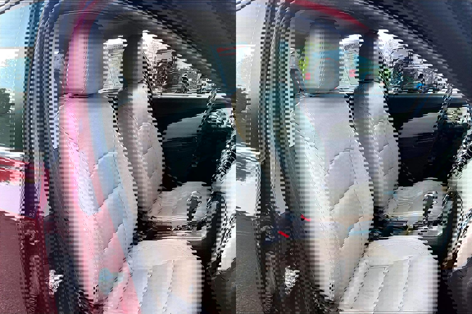 Used 2016 Chevrolet Cruze LTZ w/ Sun, Sound and Sport Package FWD image 7