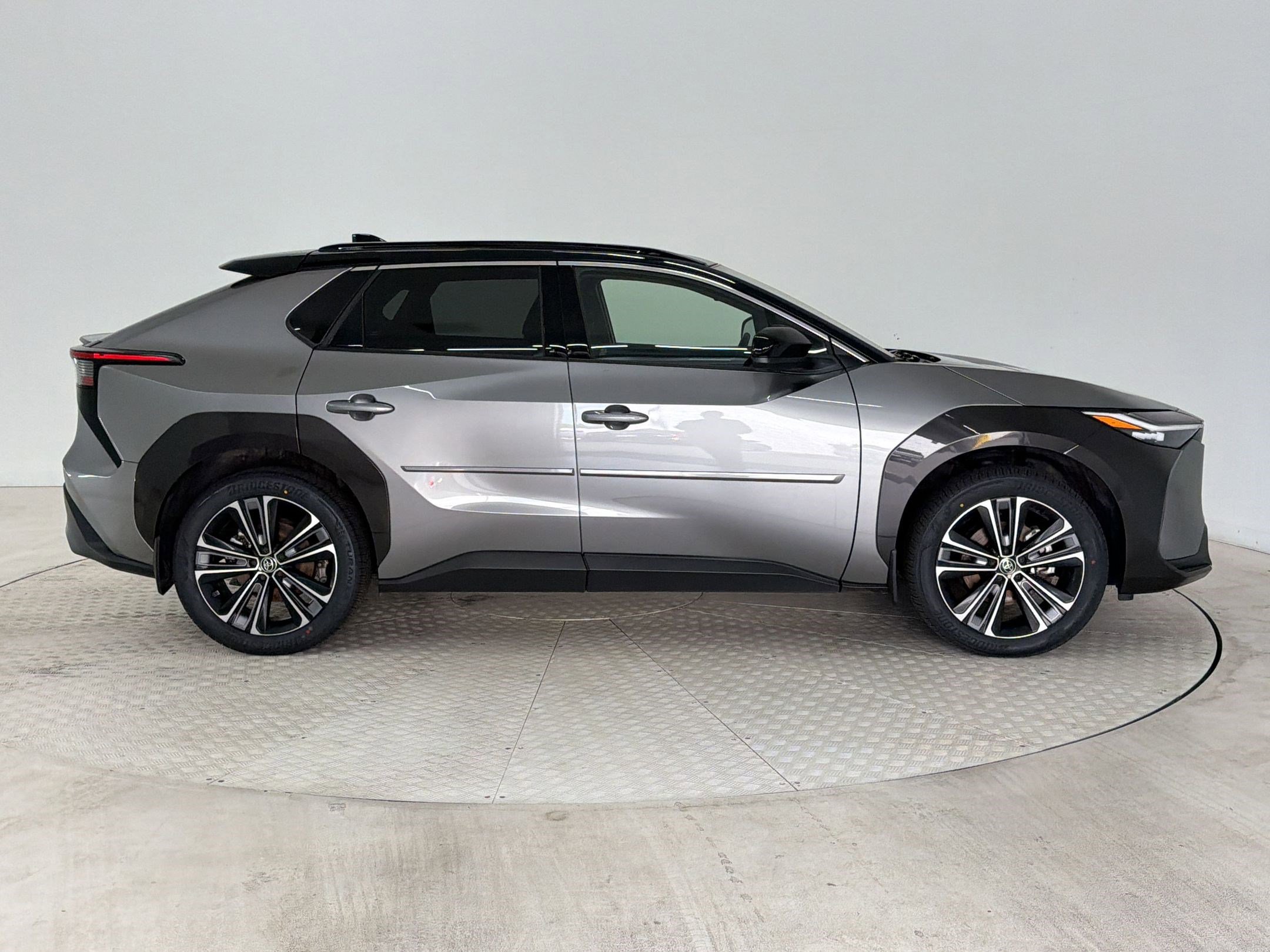 Used 2023 Toyota bZ4X Limited w/ Weather Package image 8