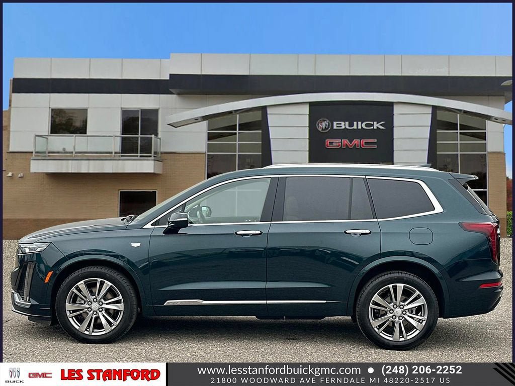 Certified 2025 Cadillac XT6 Premium Luxury AWD/4WD image 2
