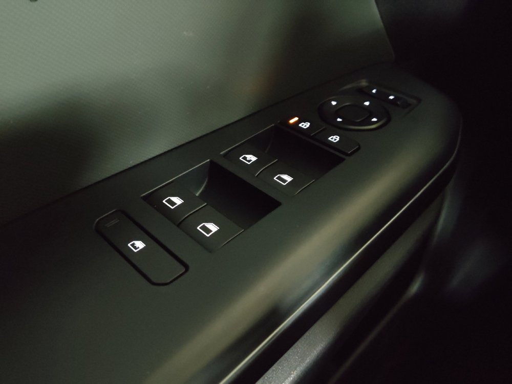 Used 2025 Kia K4 FWD image 27