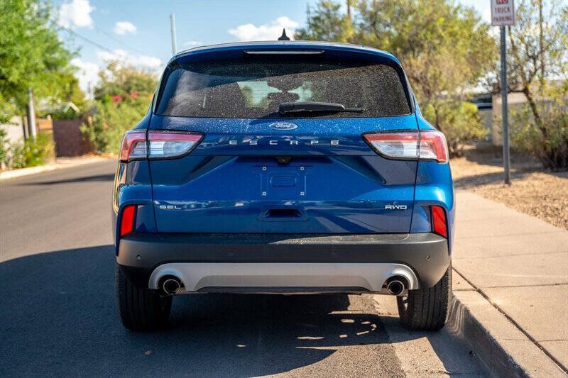 Used 2022 Ford Escape SEL AWD/4WD image 4