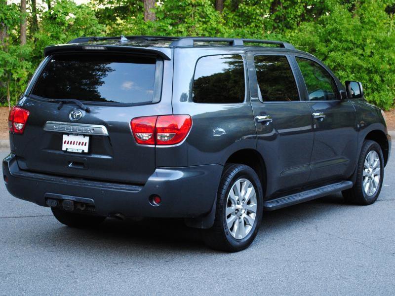 Used 2013 Toyota Sequoia Limited AWD/4WD image 21