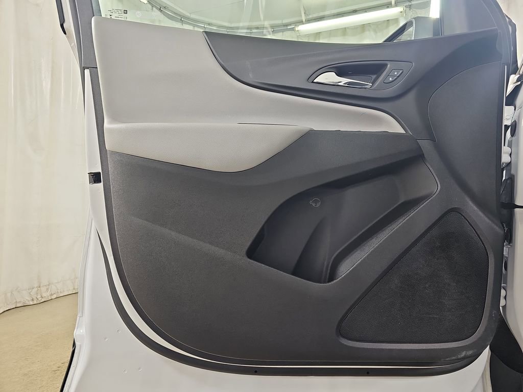 Certified 2024 Chevrolet Equinox LS w/ LS Convenience Package image 30