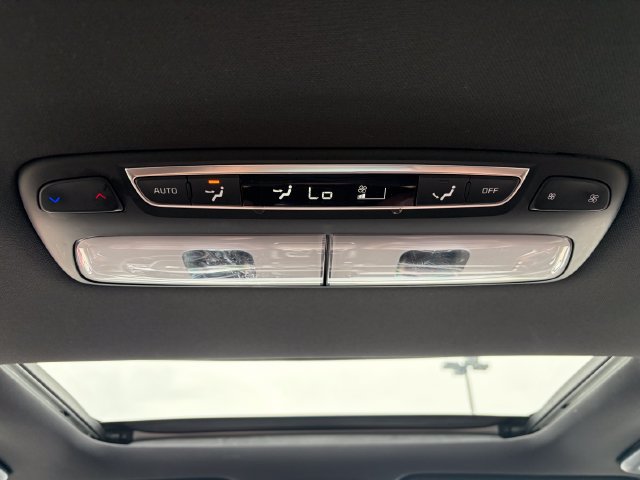 Certified 2024 Kia Telluride EX FWD image 32