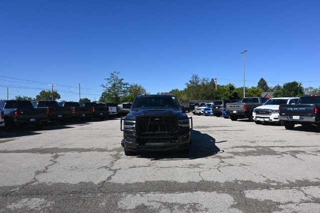 Used 2024 RAM 3500 Laramie w/ Night Edition AWD/4WD image 11
