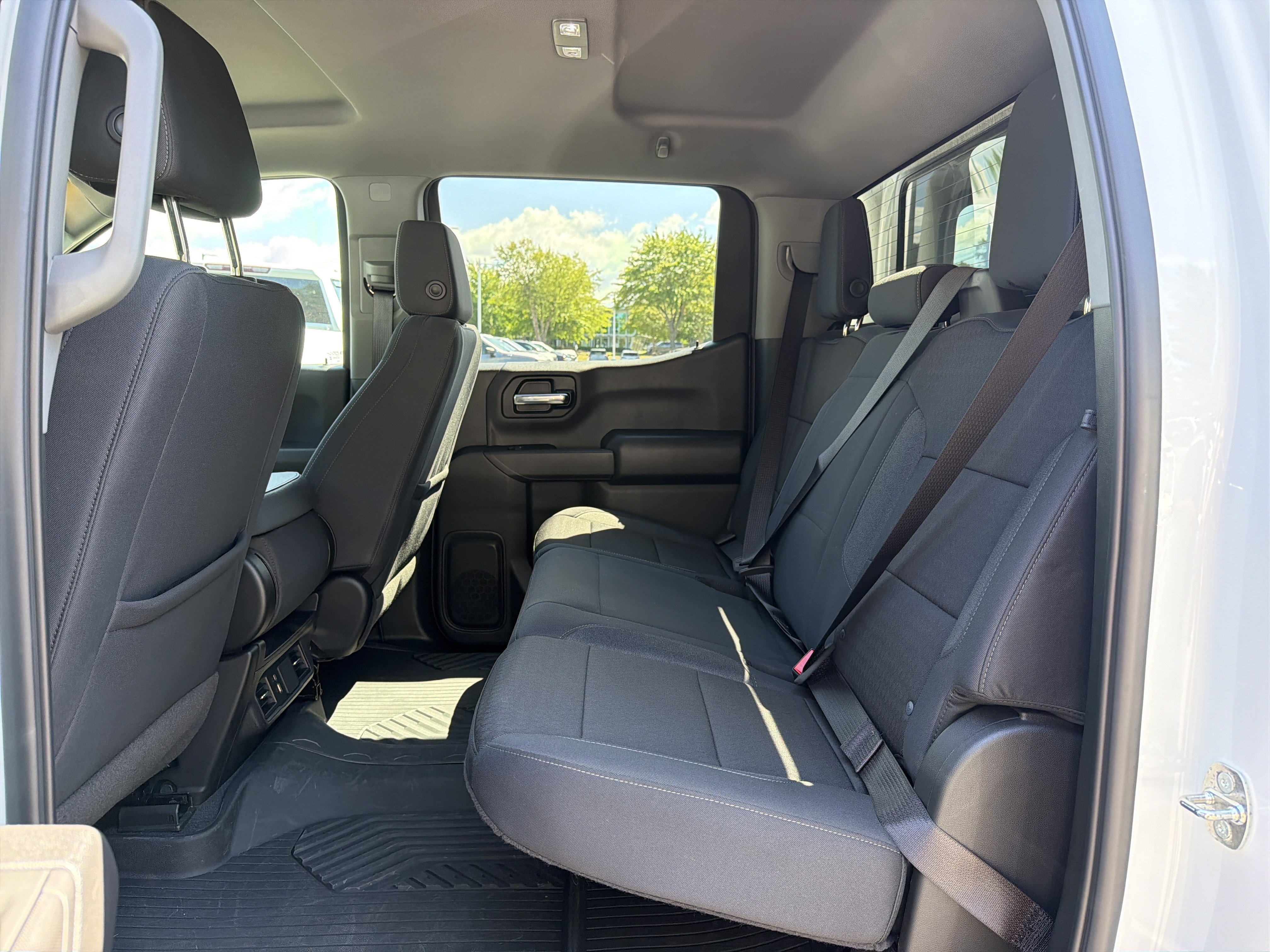 Used 2024 Chevrolet Silverado 1500 Custom AWD/4WD image 32
