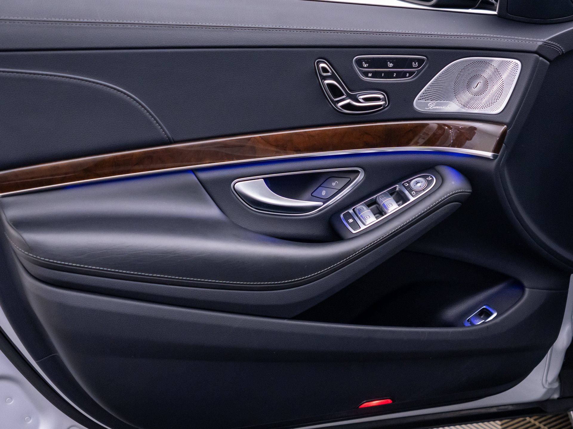 Used 2016 Mercedes-Benz S 550 4MATIC Sedan image 13