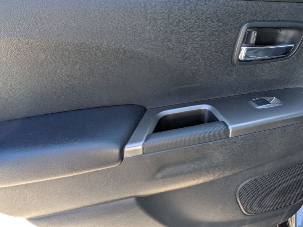 Used 2025 Mitsubishi Outlander Sport SE AWD/4WD image 22