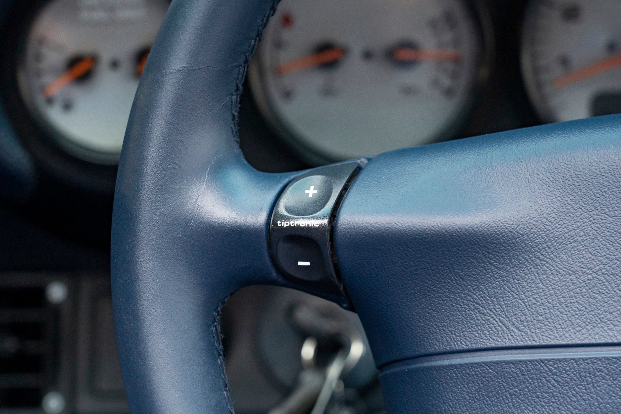 Used 1996 Porsche 911 Carrera RWD image 19