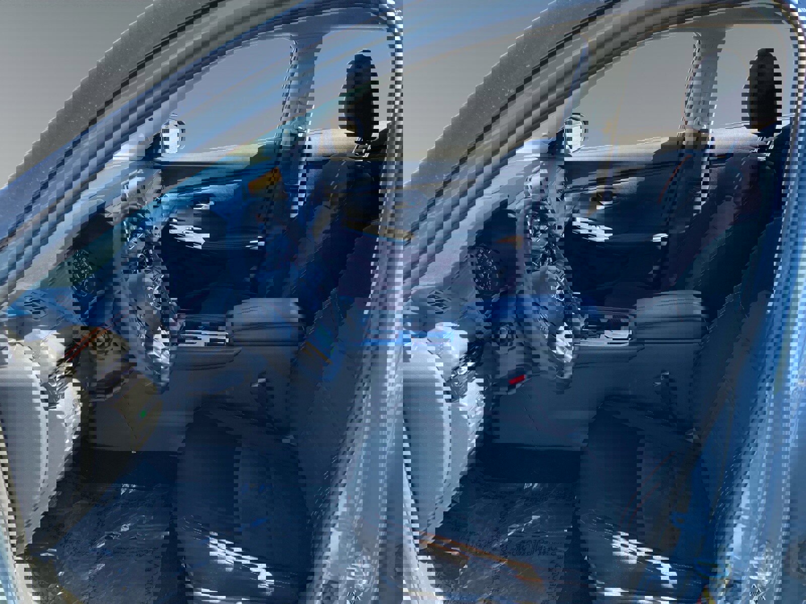 Used 2025 Nissan Sentra SR w/ Midnight Edition image 9