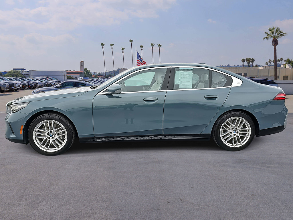 Used 2025 BMW 530i RWD image 8
