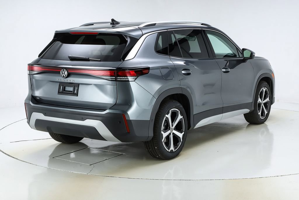 New 2026 Volkswagen Tiguan SE image 48