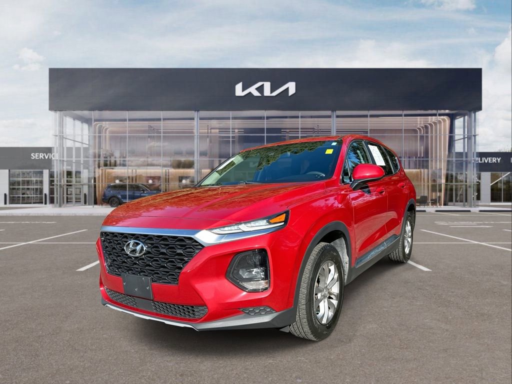 Used 2019 Hyundai Santa Fe SE image 4