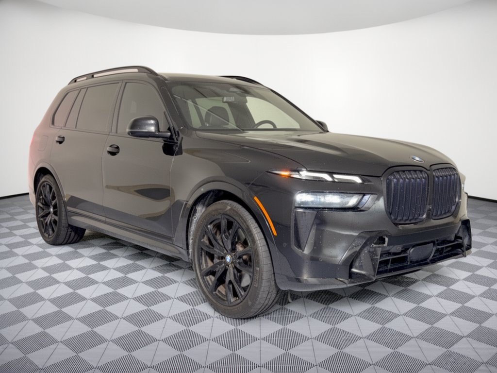Certified 2024 BMW X7 xDrive40i w/ M Sport Package AWD/4WD image 7