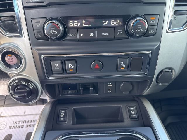 Used 2017 Nissan Titan SV AWD/4WD image 25