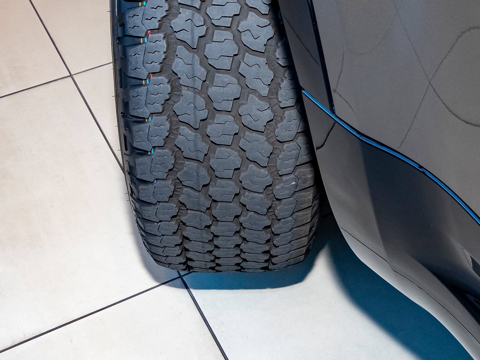 New 2026 Land Rover Defender 110 X-Dynamic SE AWD/4WD image 17