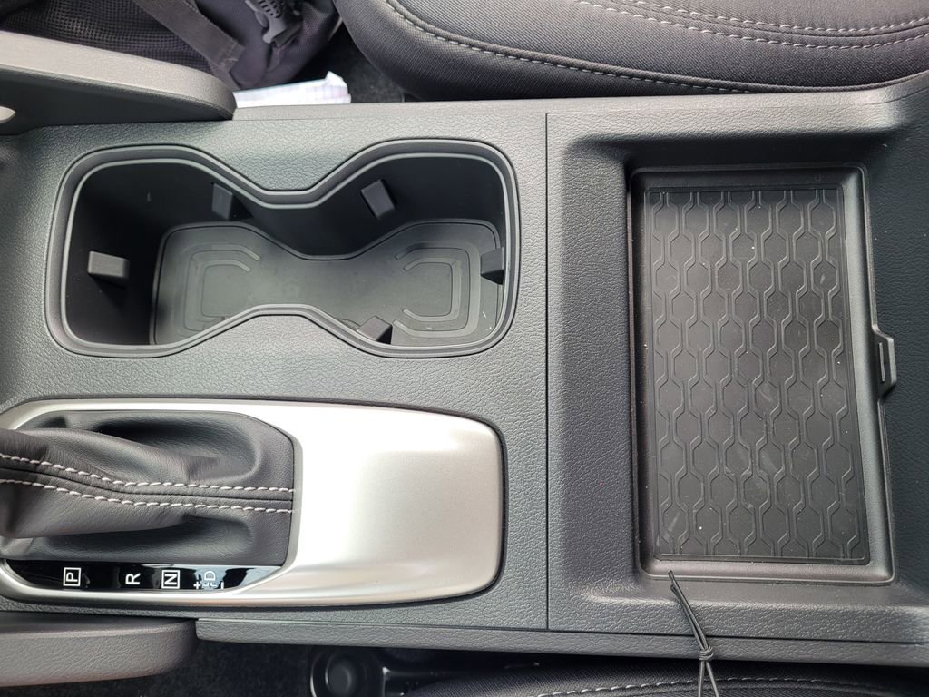 New 2025 Nissan Frontier SV image 29