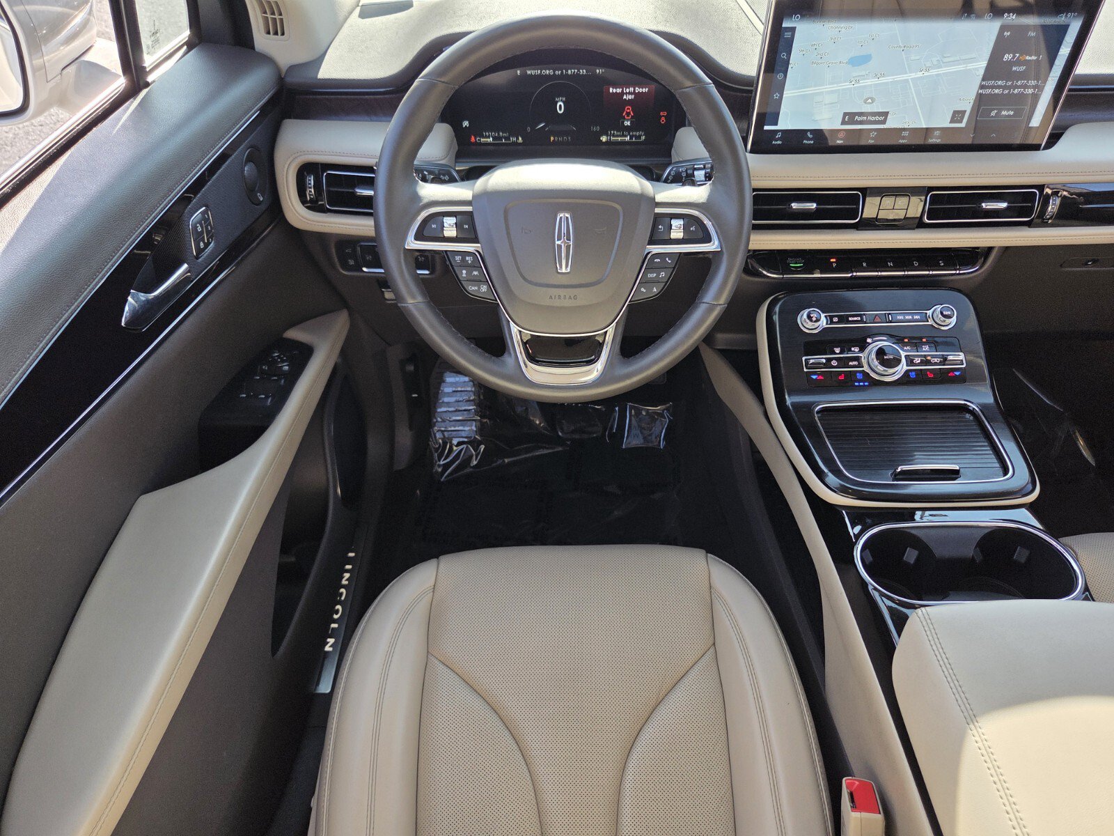 Used 2021 Lincoln Nautilus Reserve w/ Equipment Group 201A FWD image 12