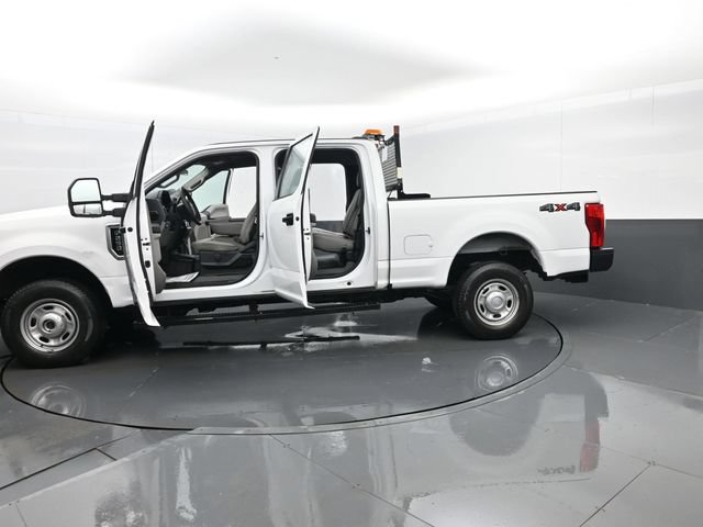 Used 2020 Ford F250 XL w/ Power Equipment Group AWD/4WD image 28