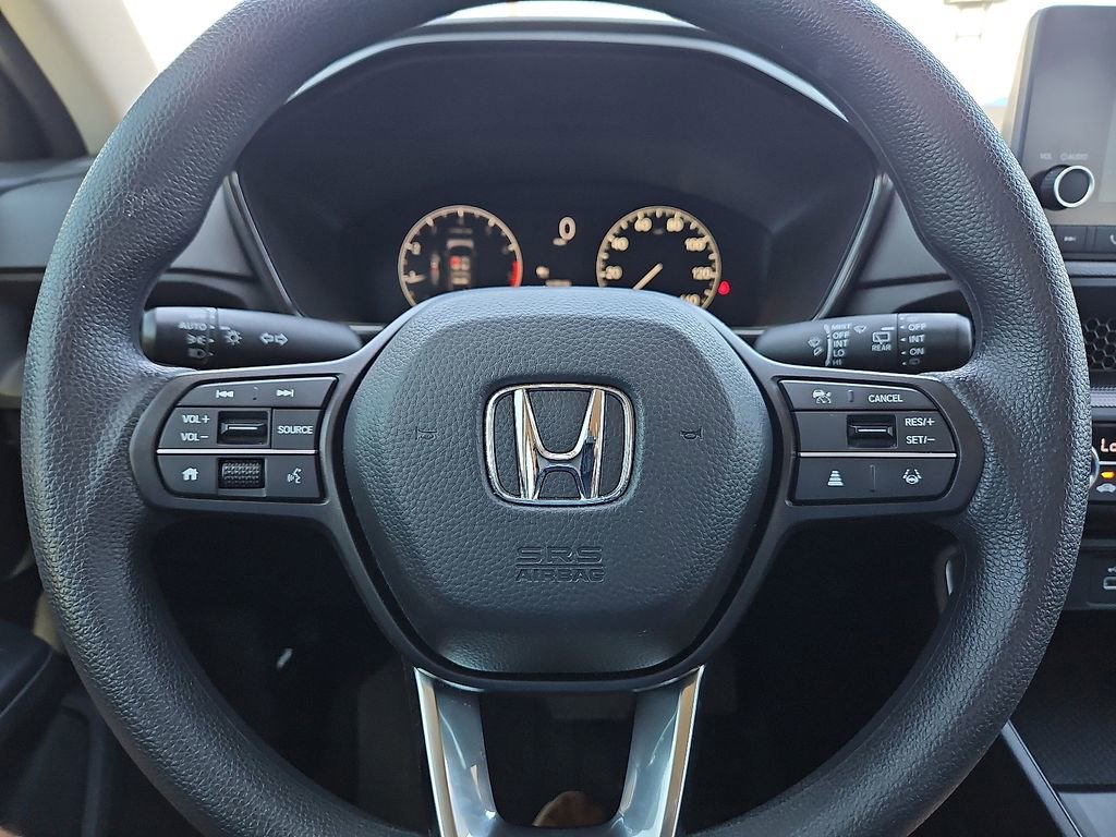 Used 2025 Honda CR-V LX image 30