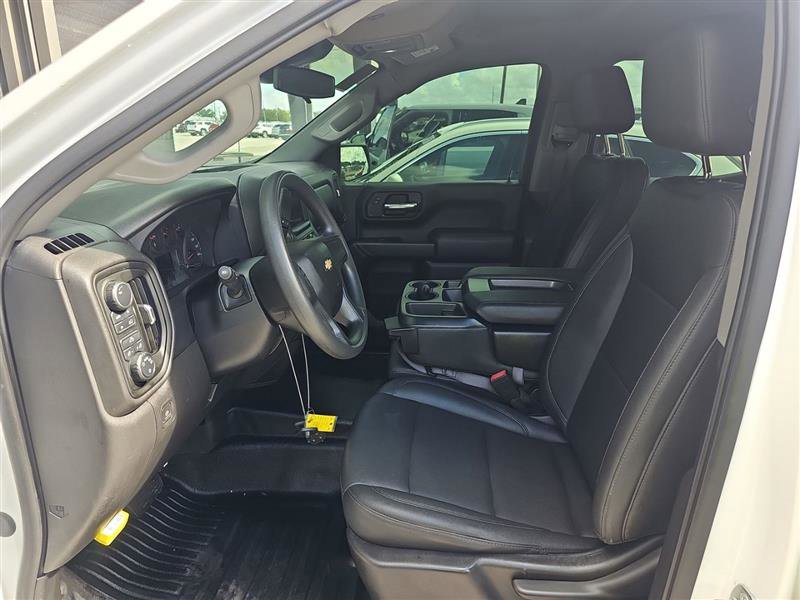Used 2022 Chevrolet Silverado 1500 W/T w/ Trailering Package image 6