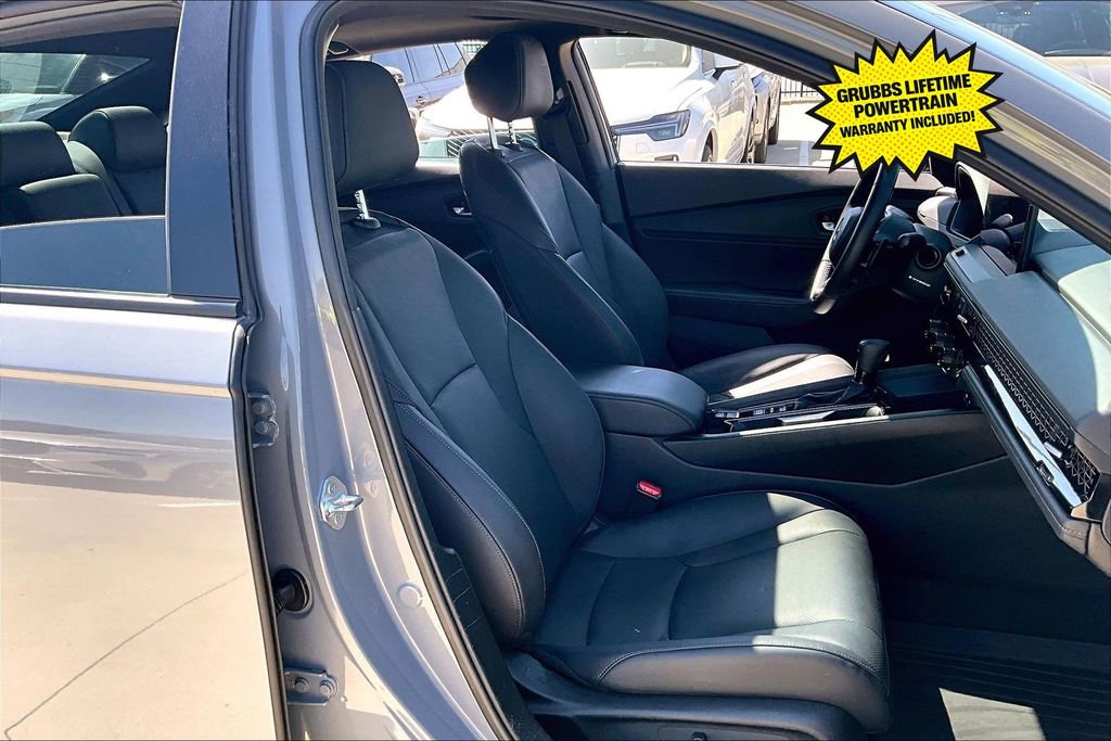 Used 2025 Honda Accord Sport image 11