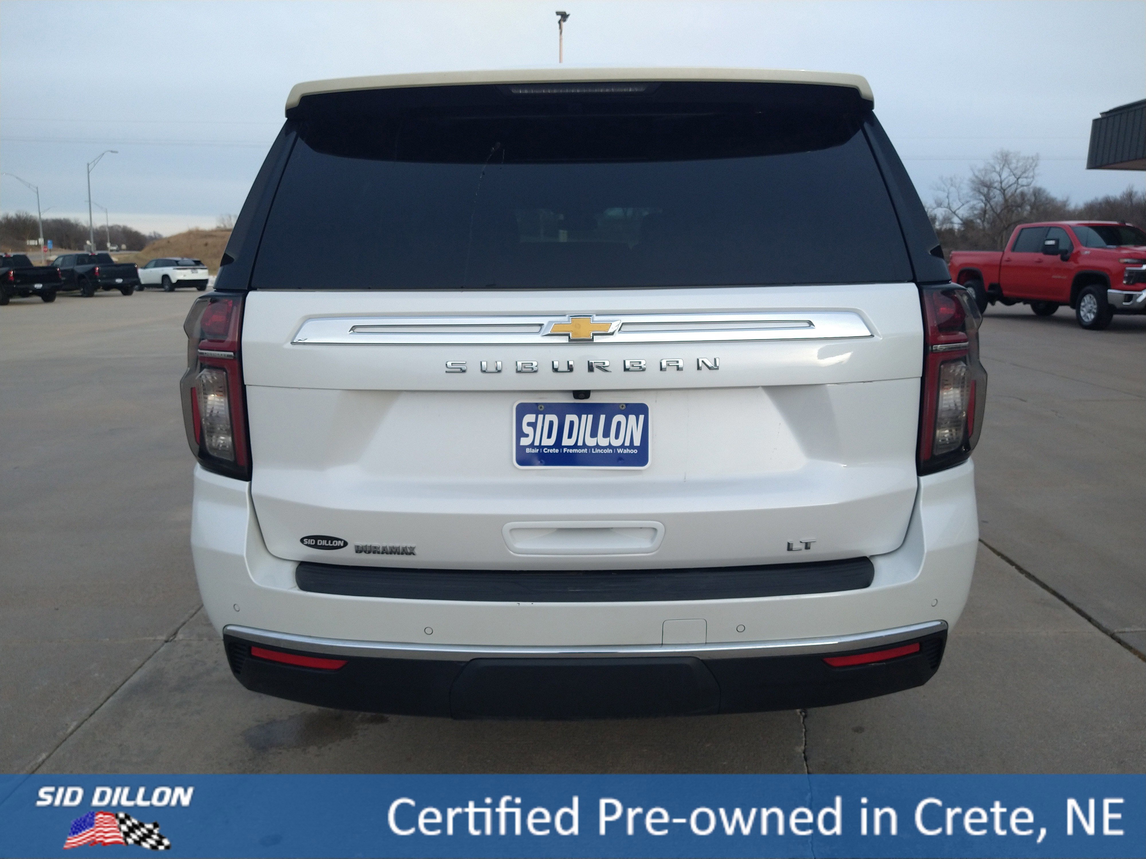 Used 2023 Chevrolet Suburban LT w/ Luxury Package image 18