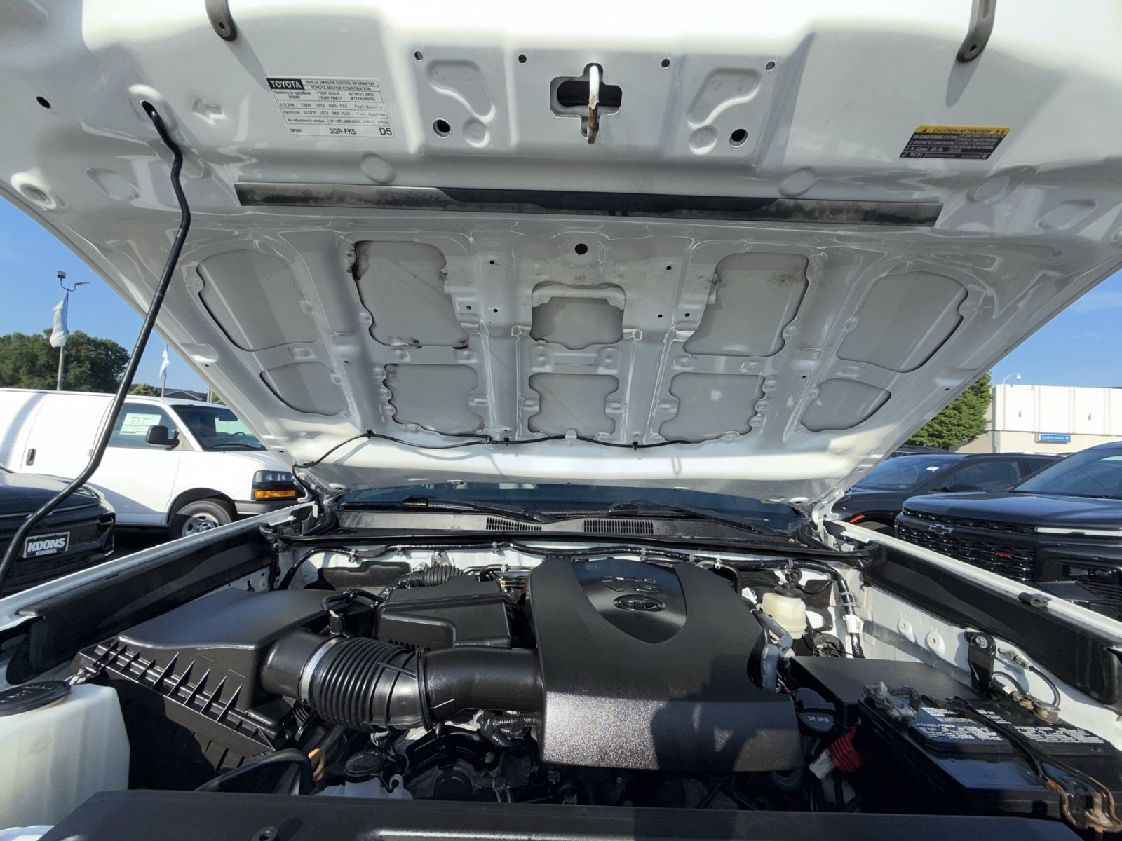 Used 2021 Toyota Tacoma Limited AWD/4WD image 29