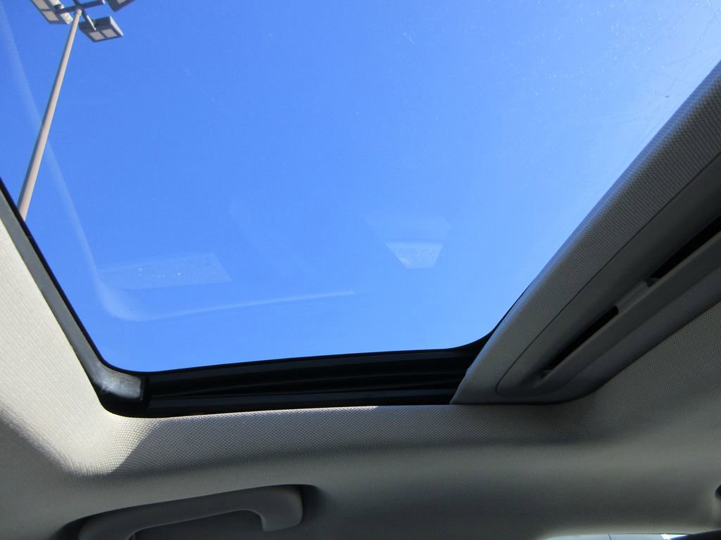 Used 2013 Chevrolet Cruze LT w/ RS Package image 33