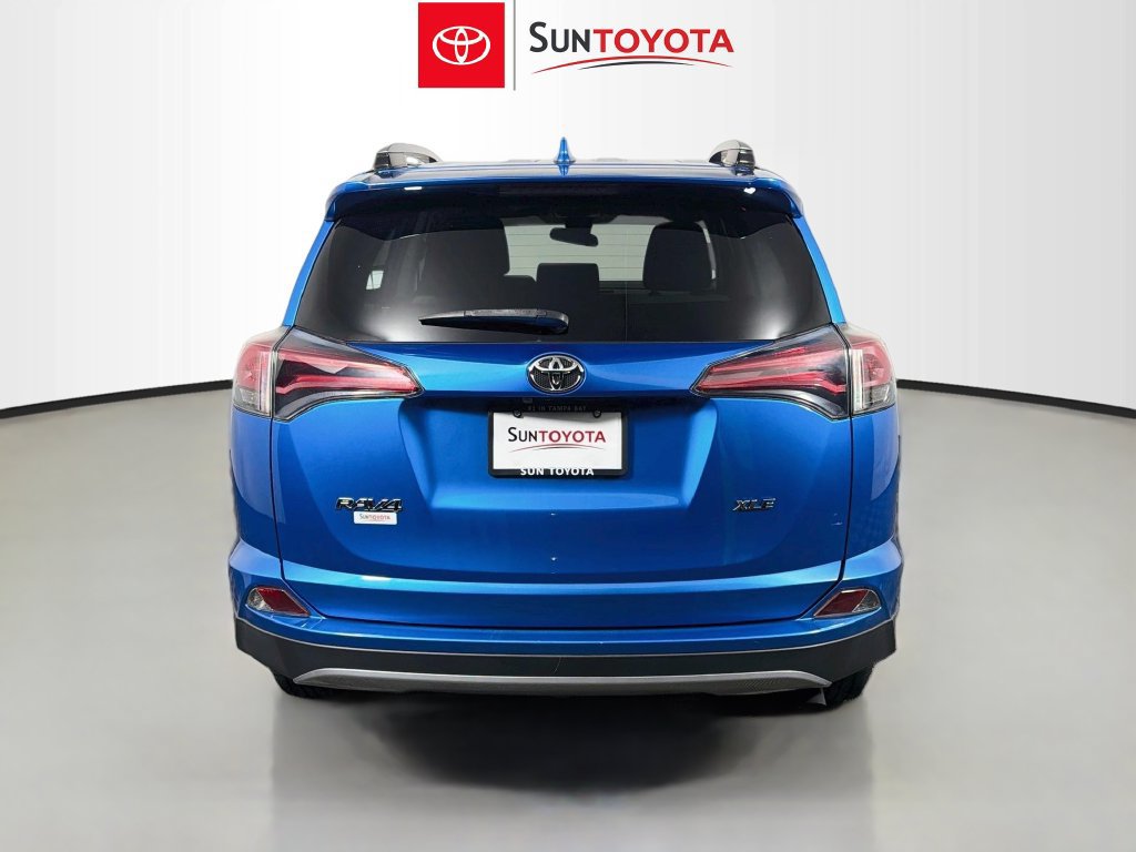 Used 2017 Toyota RAV4 XLE FWD image 4