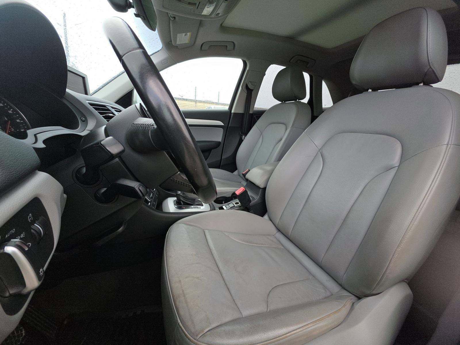 Used 2017 Audi Q3 2.0T Premium image 3