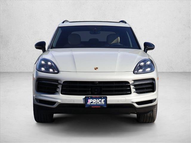 Used 2021 Porsche Cayenne AWD/4WD image 2