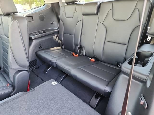 Certified 2025 Kia Telluride SX Prestige image 13