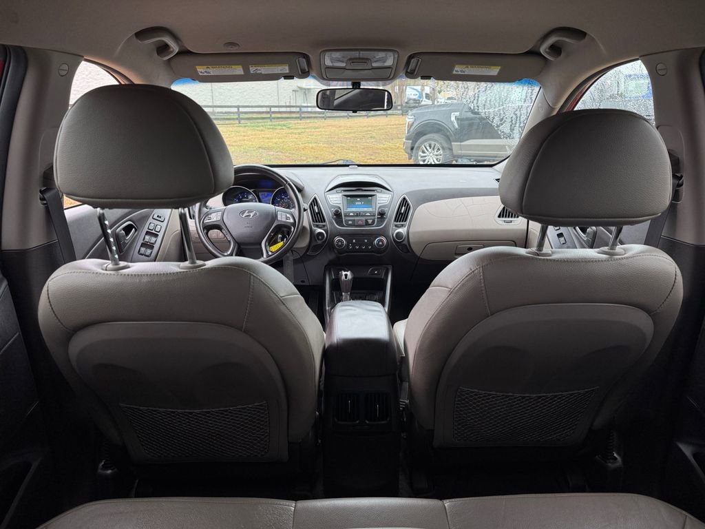 Used 2014 Hyundai Tucson SE image 28