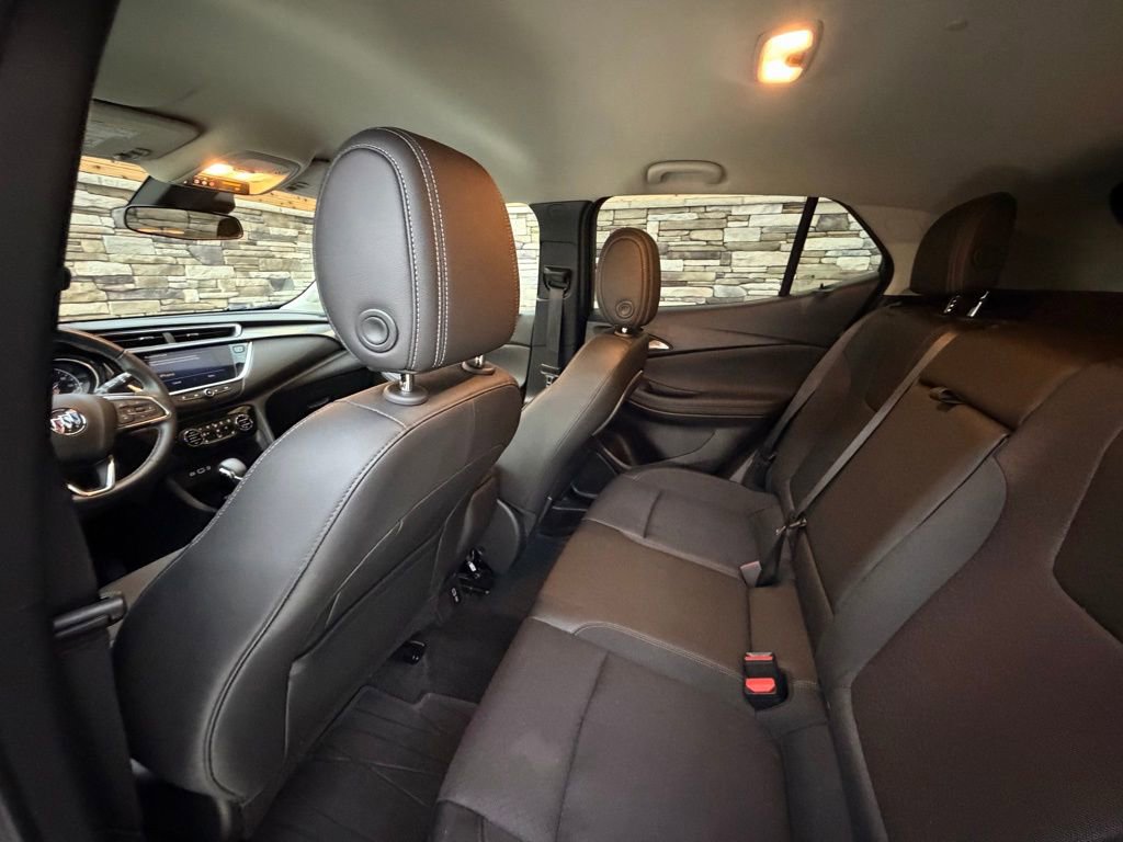 Used 2023 Buick Encore GX Select image 27