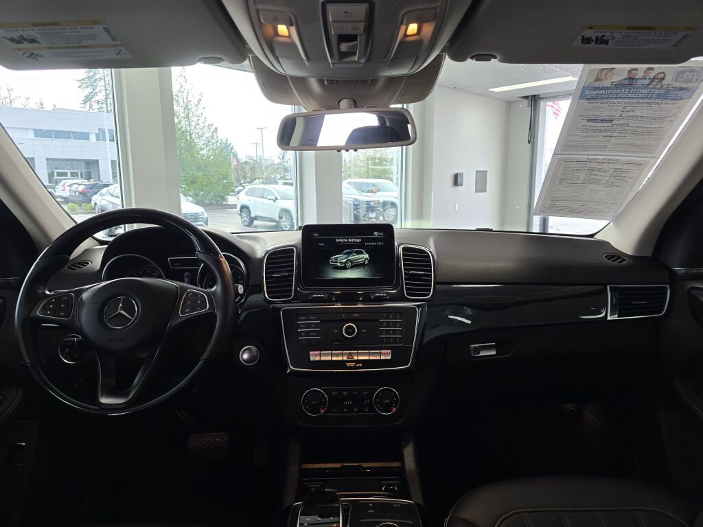 Used 2018 Mercedes-Benz GLE 350 4MATIC image 28