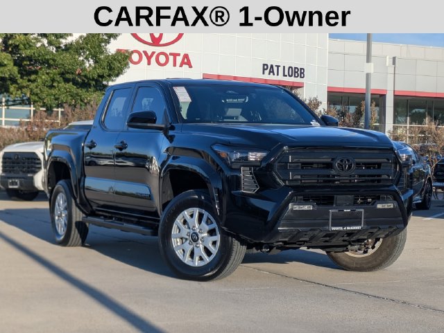 Used 2024 Toyota Tacoma SR5 AWD/4WD image 2