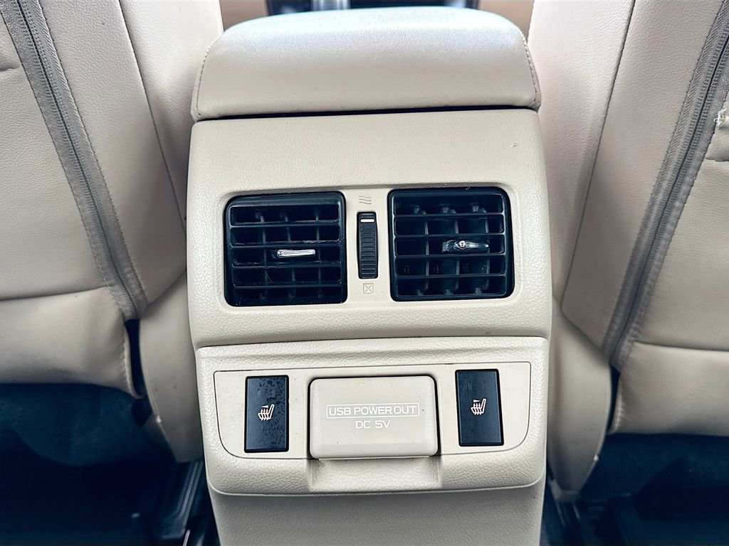 Used 2018 Subaru Outback 2.5i Limited AWD/4WD image 32