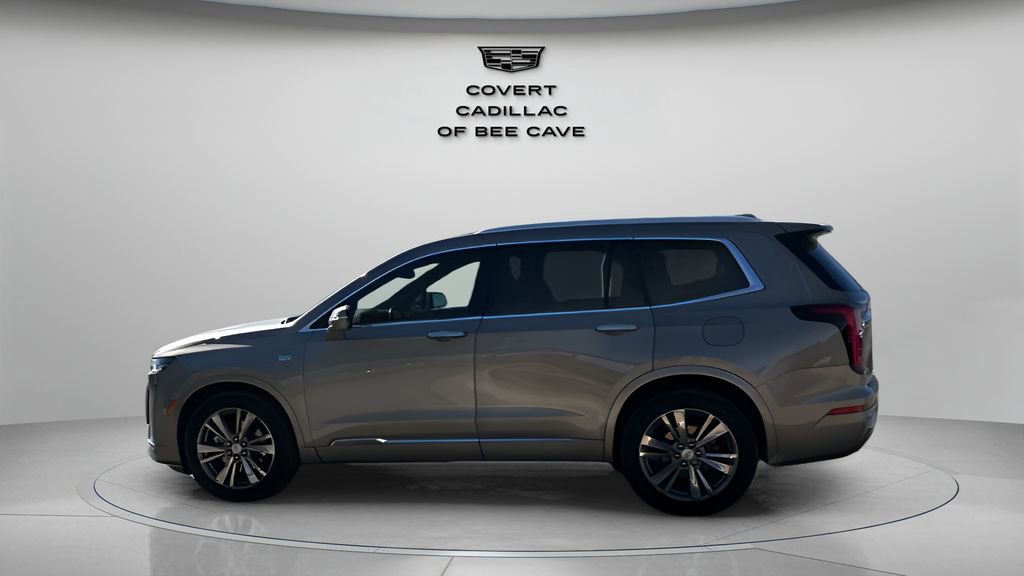 Used 2022 Cadillac XT6 Premium Luxury image 5