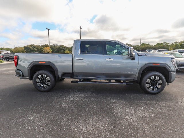 New 2026 GMC Sierra 2500 Denali w/ Denali Reserve Package AWD/4WD image 11