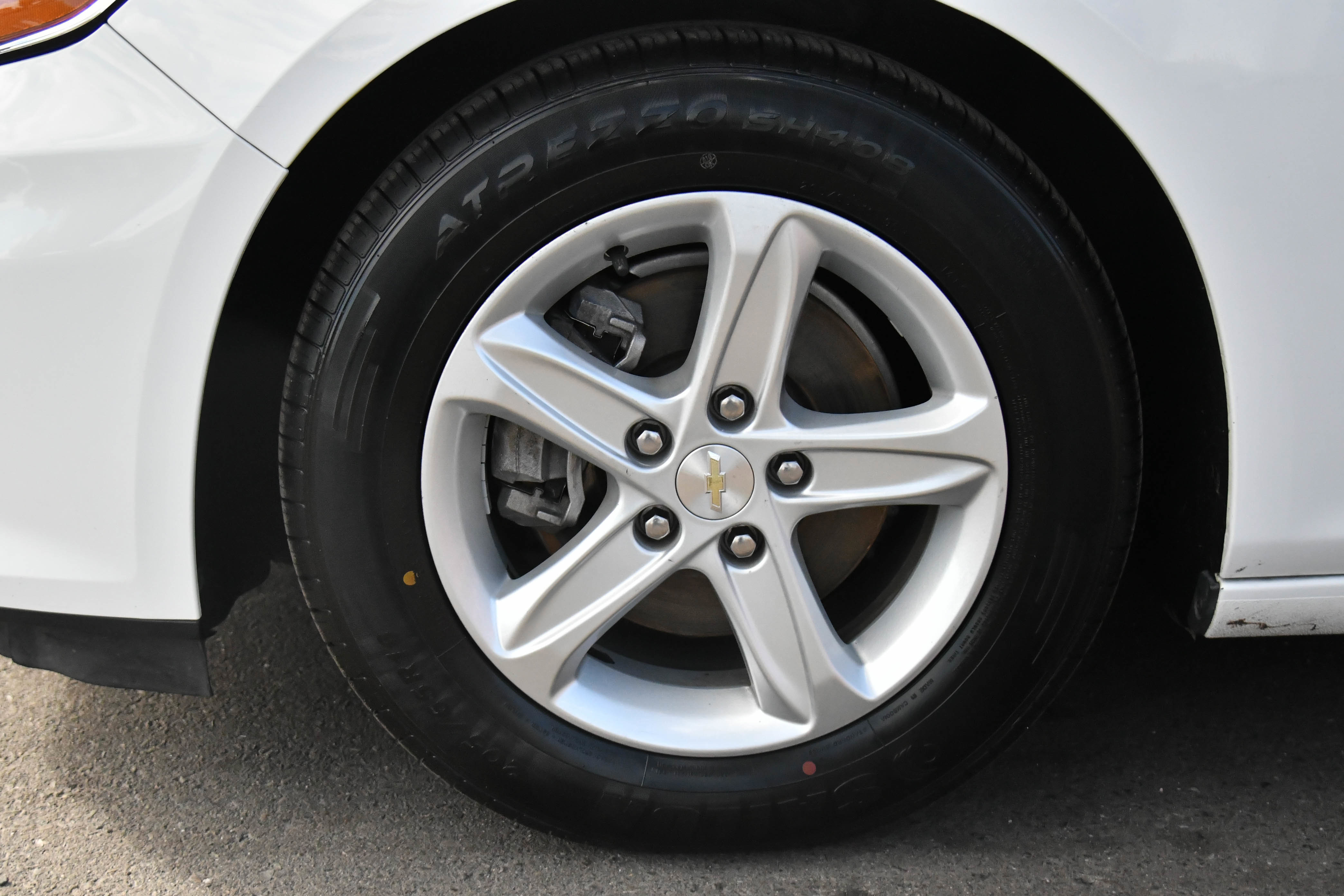 Used 2020 Chevrolet Malibu LS w/ Driver Confidence Package II FWD image 12