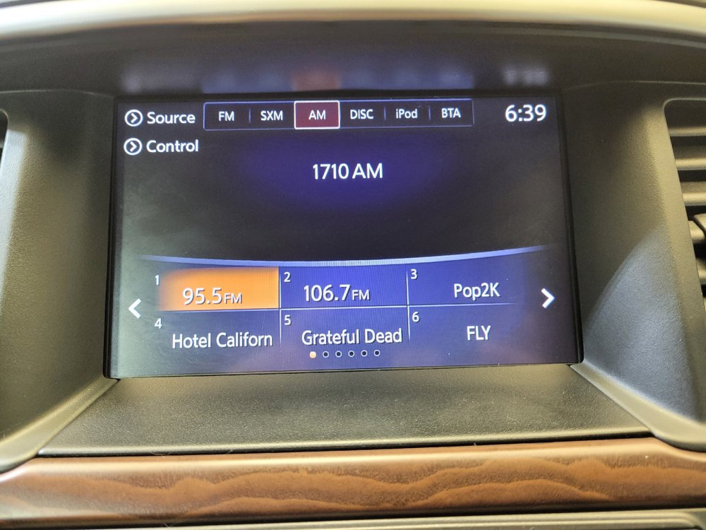 Used 2017 Nissan Pathfinder Platinum AWD/4WD image 25