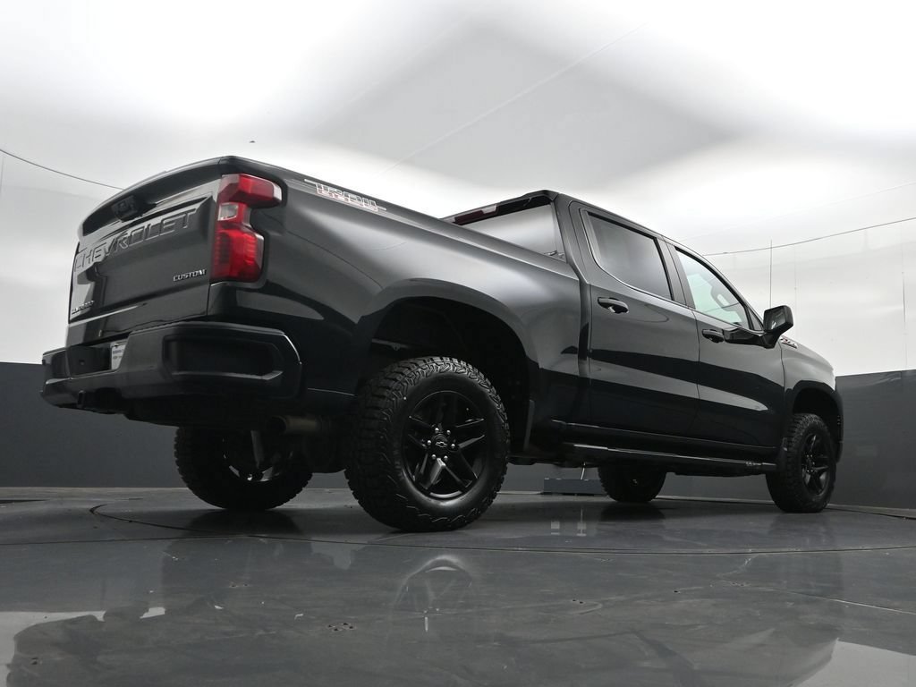 Used 2024 Chevrolet Silverado 1500 Custom Trail Boss AWD/4WD image 34
