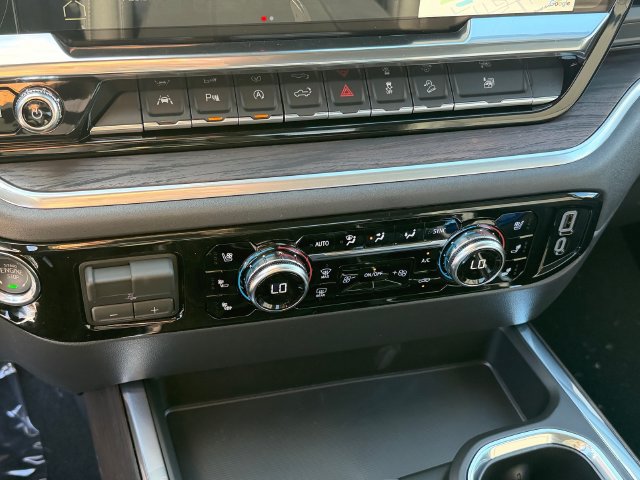 New 2026 GMC Sierra 1500 SLT w/ SLT Convenience Package AWD/4WD image 20